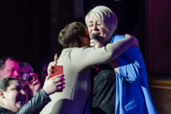 &Acy;&lcy;&iecy;&ncy;&acy; &Rcy;&ocy;&scy;&scy; "&CHcy;&iecy;&rcy;&ncy;&acy;&yacy; &scy;&mcy;&ocy;&rcy;&ocy;&dcy;&icy;&ncy;&acy;"