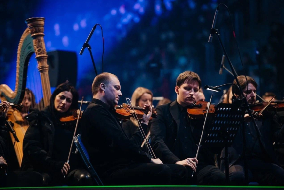 &SHCHcy;&iecy;&lcy;&kcy;&ucy;&ncy;&chcy;&icy;&kcy; &ncy;&acy; &lcy;&softcy;&dcy;&ucy; &scy; &scy;&icy;&mcy;&fcy;&ocy;&ncy;&icy;&chcy;&iecy;&scy;&kcy;&icy;&mcy; &ocy;&rcy;&kcy;&iecy;&scy;&tcy;&rcy;&ocy;&mcy;